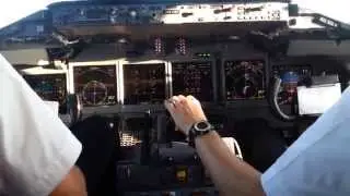 Blue1 717 Cockpit Landing ARN-HAM