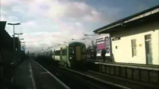 T17-V01-8 Car 377 Passing Three Bridges (17/02/2006)