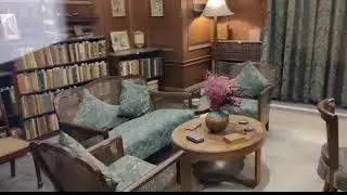 Jawaharlal Nehru's Bat, Bed|Books|sofa|Bharat Ratna|Library|Personal things|