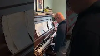 I played twinkle twinkle little star without knowing