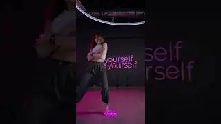 Латина с Есенией