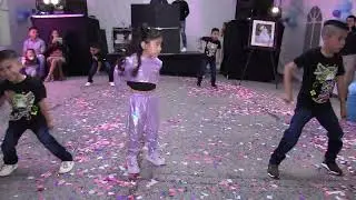 Vals de Emily Baila La BebeYng Lvcas