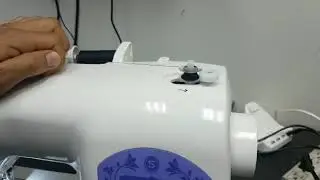 COMO LLENAR DE HILO MAQUINA SINGER 6680 Y COMO ENHEBRAR AGUJA