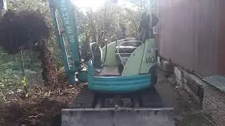 Выкорчевка пней в Рощино снт 'Озерное', аренда мини экскаватора