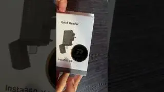 Insta360 Quick Reader X4 - Unboxing and connecting it to the camera