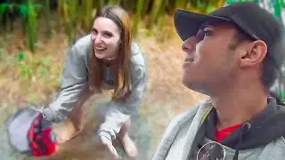 Não acredito, ela mijou no próprio pé.