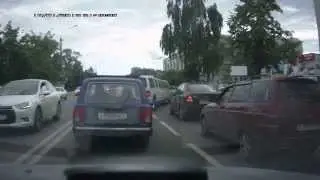 В городе появились трамваи-трансформеры...