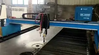 Yonik gantry plasma cutting machine, support flame and plasma cut, working area can be customized