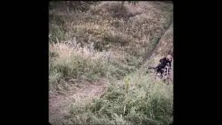 Когда захотел покатать в дождь, а подъем оказался глинистый😌