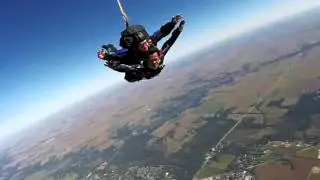 How to skydive