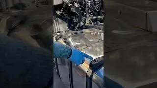💫ПОЛНОЕ ВИДЕО СМОТРИ НА КАНАЛЕ #топливныйбак #scania #снятьбак #фура #хомут #креплениебака