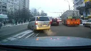 Еще новичок, а уже нарушает