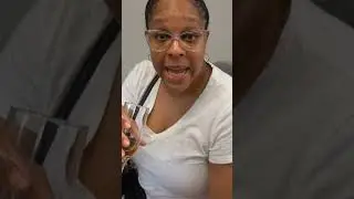 Philly Girl Wine tasting at Elegant Nails