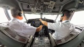 Boeing 737-500 Takeoff - 4K 360° VR