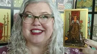 Friday Card: Queen of Wands