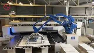 HOMAG SAWTEQ b-300 flexTec Panel Saw With robot handling