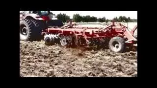 Дисковый агрегат АГК-5.4 по лесу Велес Агро. Вспашка леса дисковой бороной.