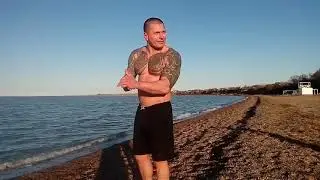 ТРЕНИРОВКА И В ФЕВРАЛЕ КУПАЮСЬ В МОРЕ