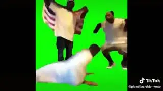 yo y mis amigos cuando escuchamos la intro de robot and monster
