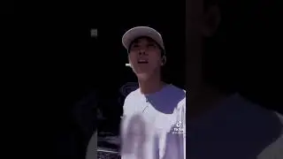 💜 J-Hope,  ты прекрасен 😍 Ребят как называется эта песня ? 💜