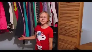 Еще немного обо мне. В чем я хожу в школу.
