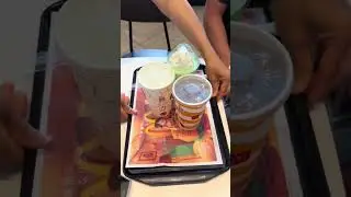 McDonald’s in Japan🍔🇯🇵🍟#shorts #japan #mcdonalds #japanmcdonalds #travelvlog #travel