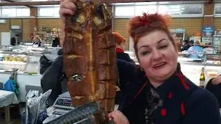 Астрахань.Сколько стоит рыба на рынке Стоимость черной икры/Smoked Fish. Astrakhan city. Russia.