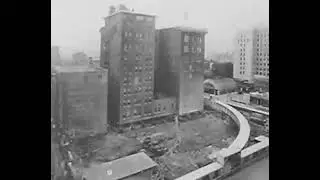 1930 yilda Indiana Bell binosi 90 ° ga aylantirildi. 1-oy ichida 38 sm tezlikda ko'chirildi