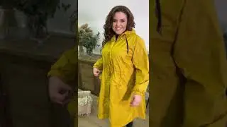 Плащ А-силуету з капюшоном
