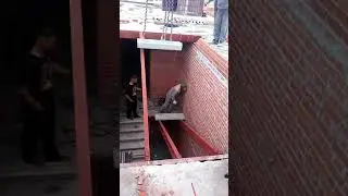 Монтаж лестничных маршей.