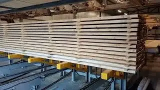 ПФМ Пакетоформирующая машина с автоматическими укладчиками прокладок