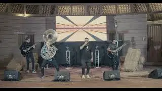 Hadrian - No Me Rajo (En Vivo)