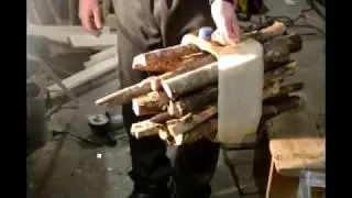 Дровница из пластиковой канистры )))