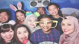 9-11-18 Atlanta Marriott Marquis Photo Booth - Delta Velvet - Robot Booth
