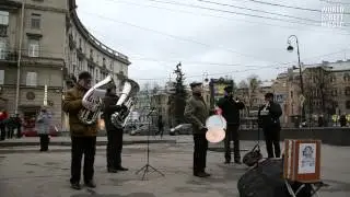 Russian Street Orchestra - Знову цвітуть каштани (HD)
