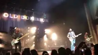 Snapback (2) LIVE- Old Dominion 4/8/17