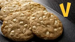 White Chocolate Chip Cookies