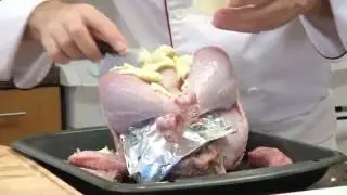 How to Get a Moist and Juicy Turkey - How to Cook the Perfect Turkey