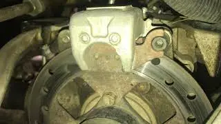 Replacement of caliper pads on a BRP/CAN AM/BOMBARDIER OUTLANDER/MAVERICK 400/500/800/1000 ATV