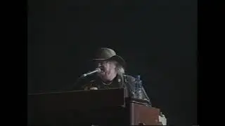 Focus - Introducing the Focus band members (Live at Baja Prog, Mexico 2003)