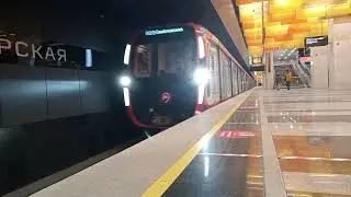 прибытие поезда Москва-2020 из камер и как gopro на станции Новаторская и Мичуринский проспект
