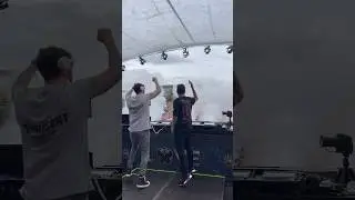 How it looks when @MartinGarrix and @alesso play your song at @tomorrowland 🥹