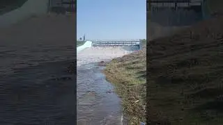 Бурный весенний поток на реке Тирлян. Приток Белой. Тирлянский пруд