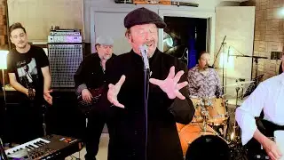 'Reach Out I'll Be There' Full Live Band Rendition | Sing It Live