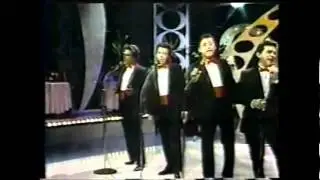 LOS HISPANOS DE PUERTO RICO - EN PRIMAVERA - 1985
