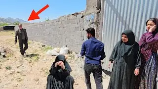 What Does Gholam Ali Want? Ali and Maryam Don't Let Him Enter the House!