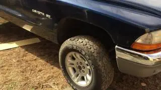 Dodge Dakota 4.7L Cherry Bomb