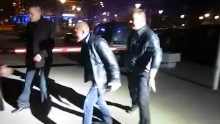 Стас Барецкий ДРАКА с Вором в законе Владимиром Михельсоном в центре москвы стволы жесть!