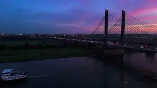 Zaltbommelse Brug in de ochtend - DJI Air 3