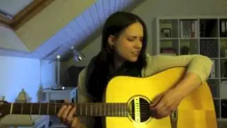 Monicka Hove - The Wanderer (acoustic)